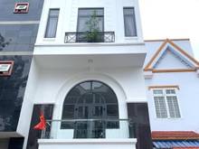 Hình ảnh Cho thuê nguyên căn mặt tiền đường Đề Thám Phường Cầu Ông Lãnh Quận 1