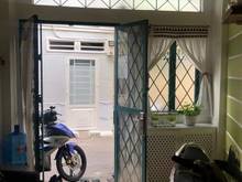 Hình ảnh Cần Thanh Lý Gấp Căn Nhà Đường Lạc Long Quân . Q 11 Gầm Đầm Sen Park