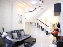 Hình ảnh Cho thuê nhà hxh đường c1, p13, quận tân bình, 4*18m, 1 trệt 1 lầu.