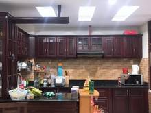 Hình ảnh Cho thuê Biệt thự Trong hẻm Nguyễn Văn Nguyễn Quận 1, 72 m2 (4m x 18m)