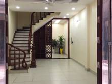 Hình ảnh Cho thuê nhà Trung Kính 75m2 4 tầng mặt tiền 5m Nhà đẹp làm vp cty...