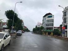 Hình ảnh Bán 240m2,mặt tiền 20m,đường 40m kinh doanh siêu đẹp Trâu Quỳ,Gia Lâm