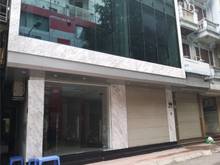 Hình ảnh Cho thuê tòa nhà Duy Tân, 180mx 7T, mt 10m, thông sàn, xây mới