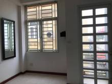 Hình ảnh Bán nhà 4 tầng dân tự xây còn mới vị trí đẹp nhất Việt Hưng, Long Biên