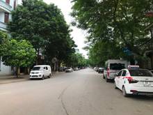 Hình ảnh Bán gấp nhà kinh doanh Siêu đẹp mặt phố Nguyễn Văn Cừ, Long Biên