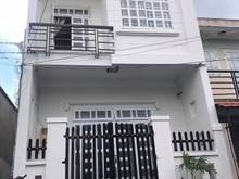 Hình ảnh Nhà 1 trệt 1 lầu ở Hóc Môn. Giá 600 Triệu. Sổ Hồng Riêng