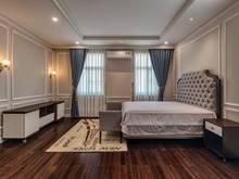 Hình ảnh Cho thuê nhà MT Hai Bà Trưng, Q.1,Dakao, Q.1 , 5x23 trống suốt