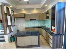 Hình ảnh Bán nhà Nhà Bè Bán nhà mới xây 1 trệt 2 lầu sân thượng, có chỗ đậu xe