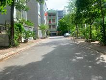 Hình ảnh Bán gấp lô đất view vườn hoa khu tái định cư Giang Biên, Long Biên