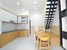 Hình ảnh Cho thuê nhà Hẽm Xe Hơi  258c cách mạng tháng 8 quận 3