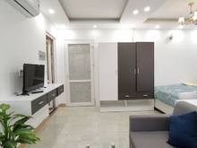 Hình ảnh Căn Hộ FUll NT Ngay Mặt Tiền Đường Lê Văn Sỹ Quận 3