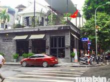 Hình ảnh Cho Thuê Mặt Bằng Trần Hưng Đạo Q1 Ngang 4.3 x 25 Giá thuê 6000$/tháng