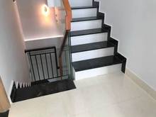 Hình ảnh Bán Nhà mới 100% tại quốc lộ 50 pháp lý đầy đủ bao sang tên công chứng