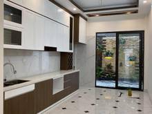 Hình ảnh Bán nhà phố nguyễn ngọc nại, DT 40m x 6 tầng, ô tô vào nhà
