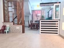 Hình ảnh Bán nhà Lạc Long Quân, nhà đẹp ở ngay, ngõ thông, oto sát nhà