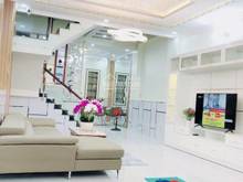 Hình ảnh Nhà đẹp mặt tiền đường D1 KDC Sài Gòn Chợ Lớn, Phú Mỹ, Q7. DT đất 5x18