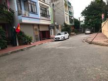 Hình ảnh Bán lô đất 66m2 giá 66tr/m2 view vườn hoa TĐC Giang Biên