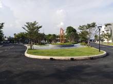 Hình ảnh Nhà Phố Thiết Kế Lệch Tầng Độc Đáo Tại Tân Uyên Bình Dương