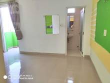 Hình ảnh Phòng ThoángMát ,MáyLạnh DT 35m2 có BanCông Ngay NguyễnTrãi, Cầu Chữ Y