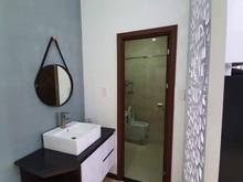 Hình ảnh Cho thuê nhà góc 2MT số 29 đường Lê Thánh Tôn - Thi Sách,
