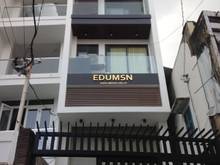 Hình ảnh Văn phòng 45m2 có ban công ngay Trần Quang Diệu, Q3. Giá 11tr/th
