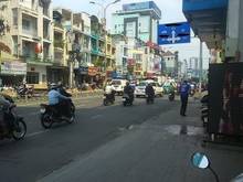 Hình ảnh Cho thuê nhà Cao Thắng Q10 DT 8x40m trệt 1 lầu sàn suốt vỉa hè 10m