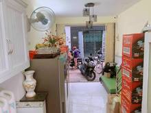 Hình ảnh Bán nhà TRUNG TÂM quận 11 lầu đúc giá chỉ có 2,05 tỷ quá rẻ