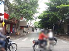Hình ảnh Bán nhà mặt tiền đường quận 7 - Khu vực sầm uất, tiện kinh doanh  - Di