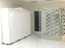 Hình ảnh Bán nhà mặt tiền đường số Quận 7, khu vực trung tâm, nhà kiểu biệt thự
