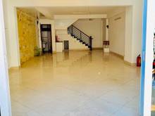 Hình ảnh Cho thuê nhà 3 lầu khu sân bay hẻm lớn đường Đồ Sơn, P. 4, Q. Tân Bình