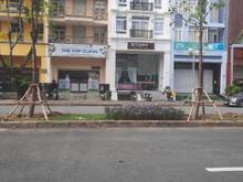 Hình ảnh Cần cho thuê căn góc nhà phố Phú Mỹ Hưng Quận 7.