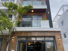 Hình ảnh Cho thuê gấp nhà mặt tiền 247A Huỳnh Văn Bánh, Phường 15, Phú Nhuận.