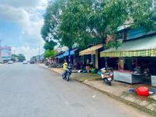 Hình ảnh Chủ bán không môi giới miếng đất 300m2 mặt tiền chợ BD, trung tâm chợ