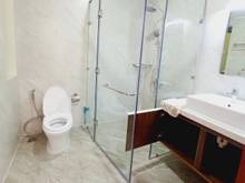 Hình ảnh Cho thuê Nhà MT GÓC 2MT 128F Phạm Văn Hai đối diện trung tâm tiệc cưới