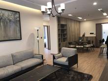Hình ảnh Cho thuê căn góc 130m2 M1 Vinhomes Metropolis view Hồ Tây