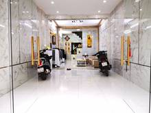 Hình ảnh Nhà Lạc Long Quân 52m2 sổ sẵn bao sang tên công chứng nhanh