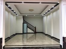 Hình ảnh Nóng, Bán nhà sát KĐT Văn Khê, 5 tầng, 50m, ô tô đỗ cửa, giá 4.8 tỷ