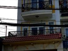 Hình ảnh Bán nhà mặt tiền đường số 11 P.Trường Thọ. 4.4x19.7m