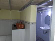 Hình ảnh nhà nguyên căn 1 trệt 1 lửng sau trường ĐH công nghiệp tpham