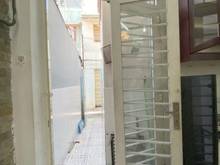 Hình ảnh Bán nhà hẻm quận 4 - Nhà đang cho thuê, gần mặt tiền đường, sát chân c