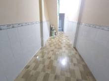 Hình ảnh Bán nhà hẻm quận 4 - Nhà gần Chợ 200 Xóm Chiếu, thích hợp gia đình nhỏ