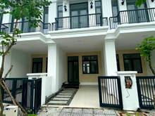 Hình ảnh Cần bán nhà 1 trệt 1 lầu chợ Hưng Long, 100m2 giá 1.5 tỷ SHR