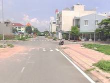 Hình ảnh Sang lại lô đất thổ cư 87m2 MT Lê Văn Thịnh đường 12m, sổ hồng, XD