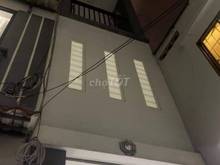 Hình ảnh Nhà 1 trệt 3 lầu cần bán 5pn , 3wc có sân thượng, 4 tỷ 15