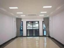 Hình ảnh Cho thuê nhà ngõ 125 trung kính 55m x 5T ngõ ô tô tránh