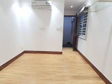 Hình ảnh Cho thuê nhà 130C Tô Hiến Thành. P15 Quận 10. Gần nút giao với CMT8