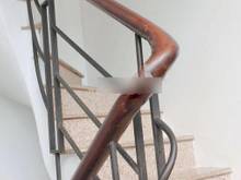 Hình ảnh Bán nhà 2 mặt hẻm quận 4 - Gần Chợ 200 Xóm Chiếu  - Diện tích đất công