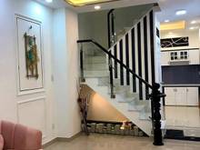 Hình ảnh Chỉ 3 tỷ 5 bán gấp nhà 4 tầng BTCT Đường C1 Tân Bình
