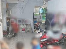 Hình ảnh Bán nhà quận 4 - Gần trường Đại học Nguyễn Tất Thành, sân trước nhà rộ