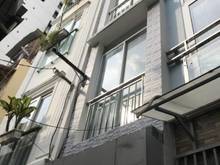 Hình ảnh Nhà hẻm ĐẸP tại trung tâm quận 1, gần sát Khu Phố Tây Bùi Viện, SỔ HỒN